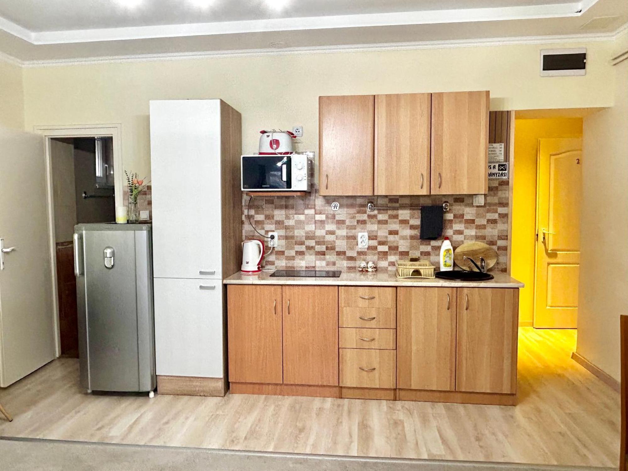 Belien Apartman Mako Exterior photo