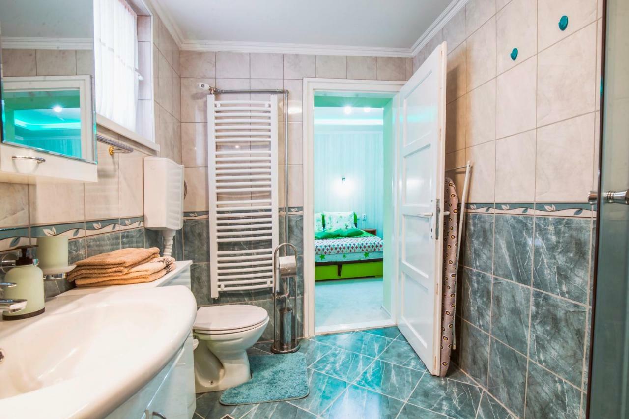 Belien Apartman Mako Exterior photo